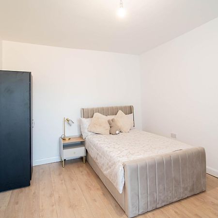 Belgian Studio Apt 2 Huddersfield Eksteriør bilde
