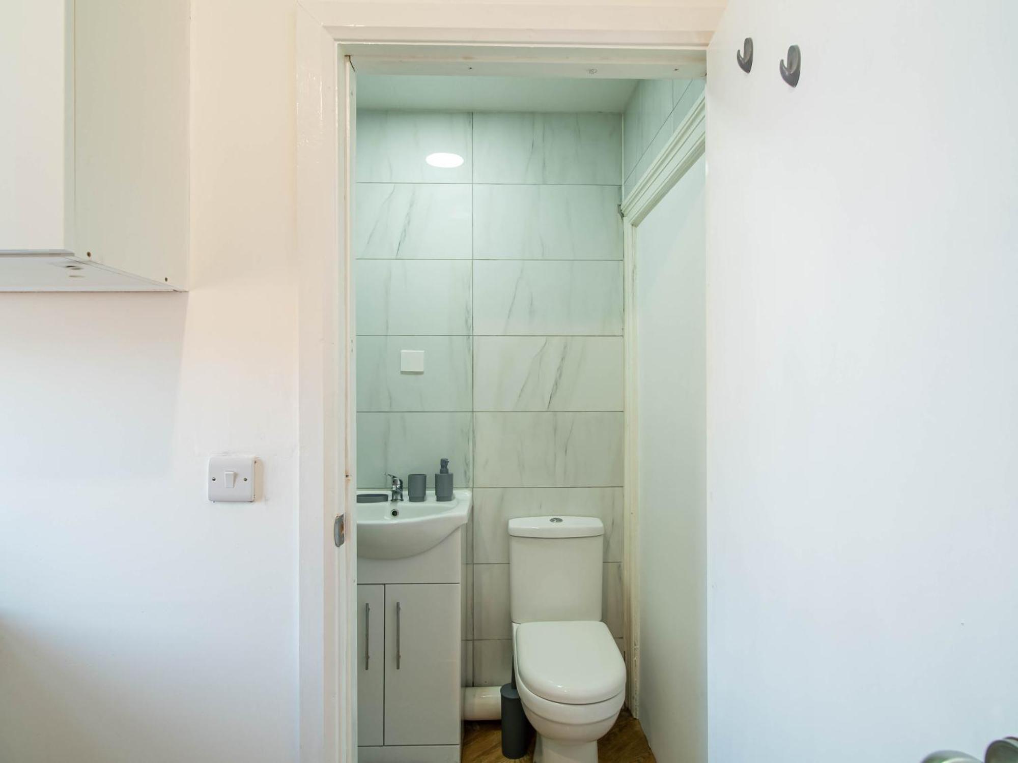 Belgian Studio Apt 2 Huddersfield Eksteriør bilde